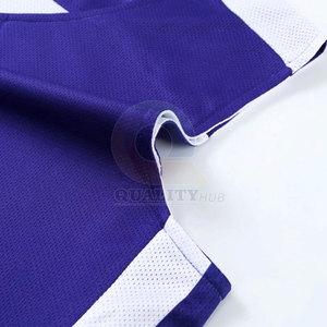 เครื่องแบบบาสเก็ตบอลสำหรับผู้ชายและผู้หญิงเสื้อกีฬาระบายอากาศหมายเลขทีมออกแบบได้ตามต้องการ - Product Image 4