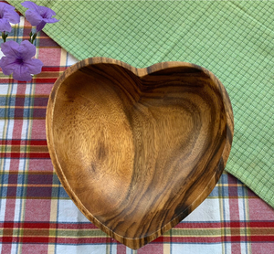 High Quality Customizable <b>Wooden</b> <b>Heart</b> Shaped Serving Tray bowl Platter for Hotels Restaurants and Dining - Product Image 2