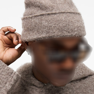 Gorros de mohair de moda de punto Jacquard de alta calidad para hombre, gorros cálidos y cómodos con logotipo bordado personalizado para hombre - Product Image 4