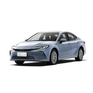 2024 nuevo modelo Toyota Camry vehículo de gasolina sedán de 4 puertas y 5 plazas tracción delantera coche sedán usado - Product Image 1