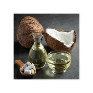 Huile de noix de coco naturelle vierge en vrac, fournisseur en gros, exportateur, directement de l'usine, pour les industries alimentaires, des boissons et culinaires - Product Image 3