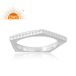 แหวนเงินสเตอร์ลิง925สำหรับผู้หญิงออกแบบได้ตามต้องการเครื่องประดับสำหรับผู้หญิงของขวัญสำหรับผู้หญิง - Product Image 1