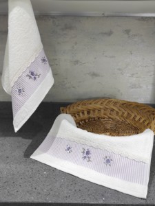 Embroidered Terry <b>Towel</b> 40*60cm Soft Turkish Cotton Floral Lace Design Elegant Style 480 GSM Face or <b>Guest</b> Use - Product Image 2
