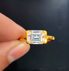 Anillo de corte esmeralda de moissanita de 6x8mm, Plata de Ley 925 sólida, banda chapada en oro minimalista, alianzas de boda de compromiso para niñas - Product Image 5