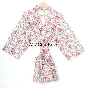 Chaqueta Kimono Elegante con Estampado Floral, Tejida, 100% Algodón, Acolchada para Verano e Invierno, Reversible, Transpirable y Cómoda - Product Image 1