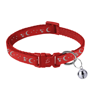 Collare Regolabile di Lusso per Gatti e Cani Piccoli, Elegante Stampa Cartoon in Nylon e Poliestere con Campanello Personalizzato, Stile Raffinato - Product Image 5