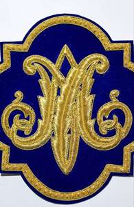 Emblème liturgique d'église brodé à la main par Marie, pour les vêtements, cousu sur du velours bleu marine - Product Image 2