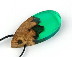 Nouveau Design Bois et Résine Éclairage Pendentif Lumière Collier Bijoux Collier pour Votre G.f & B.f - Product Image 5