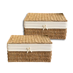 Panier de rangement décoratif en osier tissé à la main avec texture tissée et cadre en métal - Product Image 1