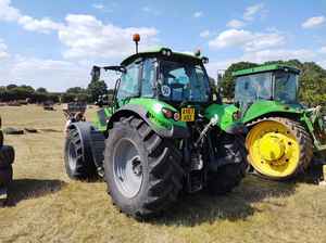 Tracteur Deutz Fahr Agrotron 6185 TTV prêt à l'emploi, 85 CV, 4 roues motrices avec pompe à vendre, optimisé pour le labour, la plantation et les opérations agricoles - Product Image 2
