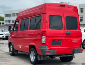 Iveco Daily 2023 2.5T A35 Usado (Neumáticos Dobles, Techo Bajo, 5-7 Asientos) Minibús MPV VAN - Product Image 3