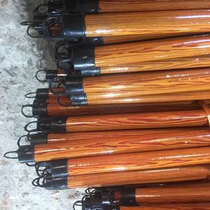 KEGO Vietnam Factory Wholesale Eucalyptus Wood Environmentally Friendly 120cm <b>Broom</b> <b>Handle</b> for Household & Garden Use - Product Image 2