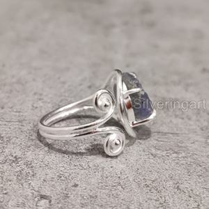 Bague pour femme en argent sterling 925, ajustable, avec pierre brute naturelle de Tanzanite, pierre de naissance de décembre, design de créateur - Product Image 3