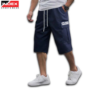 Short de sport en coton et polyester de qualité pour hommes, en maille, pour l'entraînement, style sportif athlétique et décontracté, avec poches et motif solide, fabriqué au Pakistan - Product Image 1