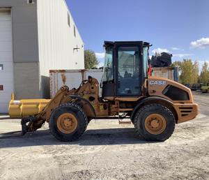 Cargador de ruedas Case 321E 2011-Cargador compacto de 60HP con agilidad, comodidad y confiabilidad - Product Image 1