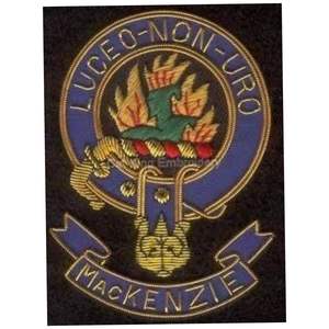 Insignia bordada con el escudo del clan MacGregor. Presenta una cabeza de león coronada, que es el escudo del Clan MacGregor. - Product Image 5