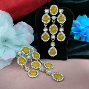 ต่างหูหินคุนดันสุดหรูสำหรับผู้หญิงเครื่องประดับชนเผ่าอินเดียที่มีฝีมือระดับพรีเมียมและหินหลากสี - Product Image 1