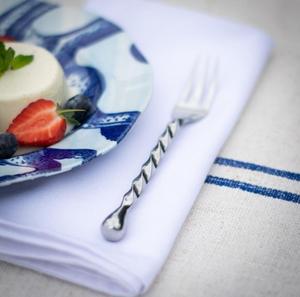 Ensemble de fourchettes à manche torsadé en métal abordable à bas prix pour restaurant hôtel mariage utilisation logo personnalisé disponible - Product Image 5