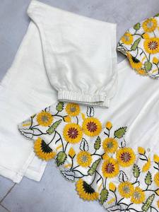 ชุด CO-ORD นักออกแบบที่กำลังมาแรงพร้อมงานปักตามลำดับ - Product Image 5