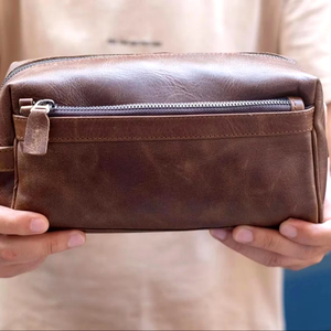 2025 Custom Logo Waterproof Genuine Leather Cosmetics <b>Bags</b> <b>Makeup</b> <b>Travel</b> Organizer <b>Bag</b> Luxury <b>for</b> <b>Bag</b> Zipper Vintage Style - Product Image 1