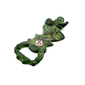Ouvre-bouteille en laiton Accessoires de bar uniques Ouvre-bouteille en laiton Fixation murale "RAT" (110mm) - Product Image 3