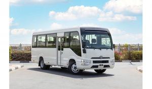 BUS 2022-2023, moteur atmosphérique 4,5 L, boîte de vitesses automatique, transmission intégrale, conduite à gauche, sièges en cuir, pneus R18, berline, Euro IV - Product Image 2