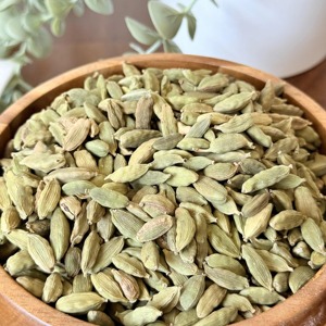 Gran Descuento en Cardamomo Verde Fresco, Especia Aromática Entera, Suministro a Granel Económico para la Industria Alimentaria y el Mercado Minorista - Product Image 3