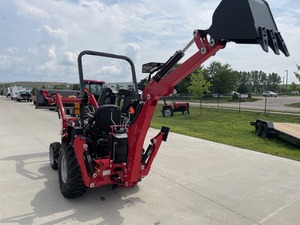 Mahindra 2126 HST รถแทรกเตอร์ขนาดกะทัดรัด4WD ดีเซลรวมถึงรถตักด้านหน้าและรถแบ็คโฮ - Product Image 2