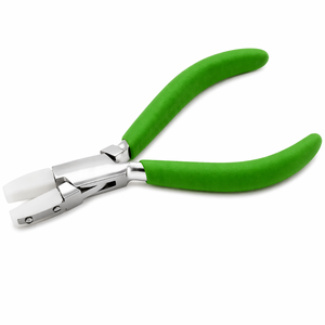 Pince à bec plat en nylon pour la fabrication de bijoux, outil anti-rayures, pince à bec souple pour l'enroulement de fil, poignée verte - Product Image 6