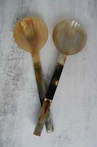 ชุดเซิฟเวอร์สลัดฮอร์นธรรมชาติคุณภาพพรีเมี่ยม2ชิ้นพร้อมที่จับกระดูกสำหรับผสมสลัดและเสิร์ฟเครื่องครัว - Product Image 6