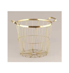 Panier de rangement pour cadeaux couleur or avec poignée Panier de rangement au design attrayant pour cadeau de mariage - Product Image 4