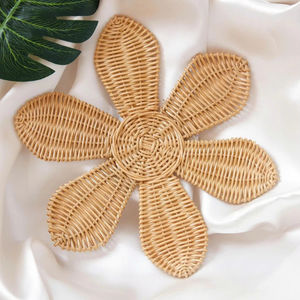 Grand crochet mural en rotin, décoration murale en osier naturel fait à la main pour l'entrée, la chambre d'enfant et l'intérieur rustique, OEM ODM - Product Image 1