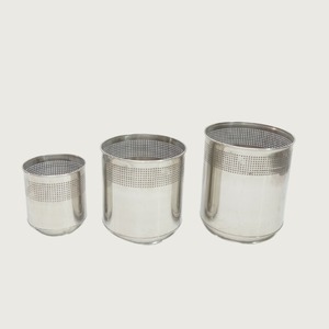 Jardinière moderne en acier inoxydable Conteneur de fleurs décoratif de jardin léger et résistant à la rouille pour l'intérieur et l'extérieur - Product Image 3