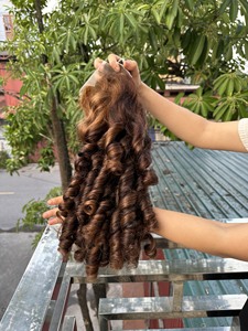 CHAUD! Vrais paquets de tissage de cheveux humains bouncy Curl de cheveux alignés de cuticules du Vietnam avec fermeture | Extensions de boucles rebondissantes pures 100% - Product Image 5