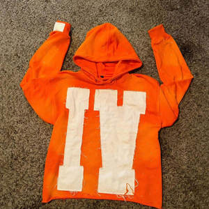 Sweat à capuche uni pour homme personnalisé, haute qualité, 100% coton, respirant, avec poche, design pull-over, délavé au soleil, broderie en strass, décontracté - Product Image 6