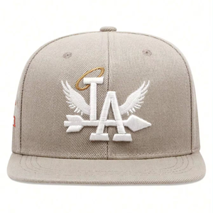 Gorras de Béisbol Personalizadas con Logotipo Bordado, Unisex, de 5 Paneles, con Visera Curva, Cierre a Presión, Impermeables, de Tela Dobby Dot, de Dos Tonos - Product Image 1
