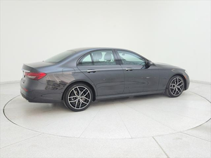 Voiture d'occasion Mercedes-Benz Classe E E 350 modèle 2023 - Product Image 2