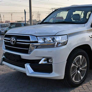 รถยนต์ SUV ปี 2022 รุ่น 200 เครื่องยนต์ 5.7L ขับเคลื่อนสี่ล้อ เบาะหนังสีเข้ม เกียร์อัตโนมัติ มาตรฐานไอเสียยูโร 4 เบาะหนัง หลังคาซันรูฟแบบพาโนรามา เกียร์อัตโนมัติ มือสอง - Product Image 1