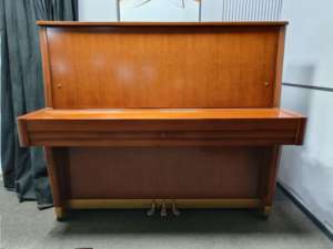 Piano Vertical Yamaha U5 Marrón Claro para Músicos Profesionales, Piano Japonés Usado de Segunda Mano, Madera Maciza, 88 Teclas, U1 U2 U3 U4 U5 - Product Image 4