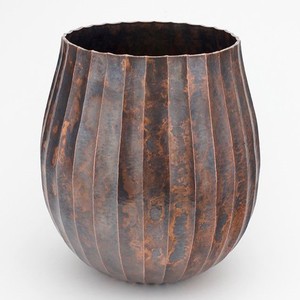 Aluminium Flower Vase Home Decor Table <b>Top</b> Best Selling New Design Antique with Premium Design on It Vase - Product Image 2