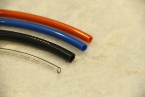 Linh hoạt Ống Hose PU cho khuôn nước làm mát và điều khiển tự động Bảng điều chỉnh trọng lượng nhẹ linh hoạt PU Ống sản xuất - Product Image 2