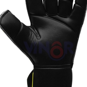 Vente chaude Gants de gardien de but de football professionnels toutes tailles avec logo personnalisé Cuir de haute qualité pour la protection sportive OEM ODM - Product Image 6