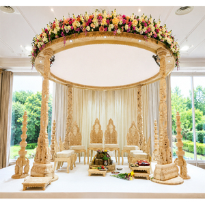Mandap de mariage en bois sculpté impérial, Mandap rond à quatre piliers, Cérémonie de mariage hindou, Mandap en bois sculpté - Product Image 1
