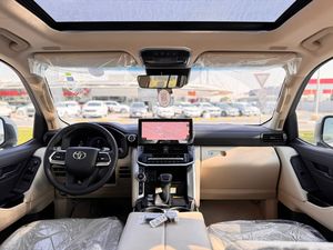 NUOVISSIMO Toyota Land Cruiser GXR 4.0L Benzina Turbo Diesel V6 Automatico R18 Euro VI con Telecamera a 360° in Ottime Condizioni - Product Image 6