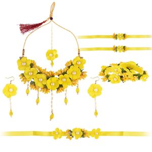 Ensemble de bijoux de mariage indiens faits à la main femmes or Floral Haldi collier collier diamant fêtes mariée bijoux ethniques en gros - Product Image 1