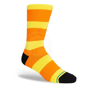 Recién llegado, calcetines atléticos de alta calidad para hombre, calcetines informales de Color sólido personalizados, calcetines informales lisos - Product Image 2