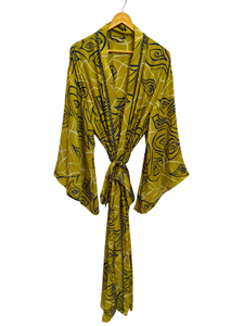 Albornoz largo peso ligero Vintage Sari Robe suave playa fiesta vestido indio hecho a mano seda Kimono - Product Image 2