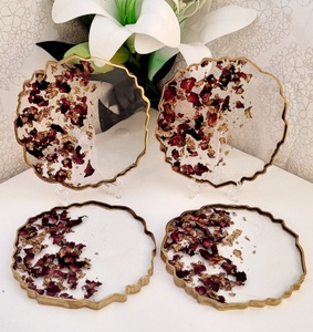 Best Quality <b>Round</b> Shape Coaster with Luxury Bulk Resin Design Directly From Manufacturer in India - Product Image 2