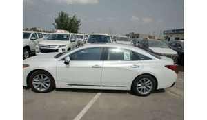 2022-2024 para XLE 4x4 Sedán Usado, Gasolina, Automático, Control de Crucero Adaptativo, Asientos de Cuero, Tracción Total, Luces LED, Cámara 360, 4 Plazas - Product Image 2