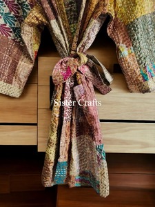วินเทจผ้าไหมส่าหรีสีน้ําตาลKanthaชุดกิโมโนคนรักรีไซเคิลชุดสตรีPatchworkแจ็คเก็ตชุดกิโมโนของขวัญสําหรับเธอ - Product Image 6